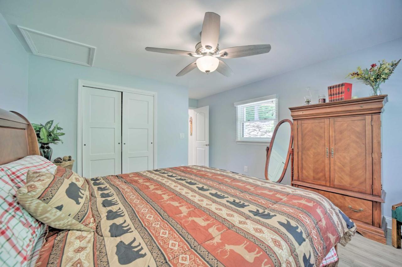 Remote Smoky Mtn Escape With Views And Trail Access! Villa Cullowhee Exterior photo