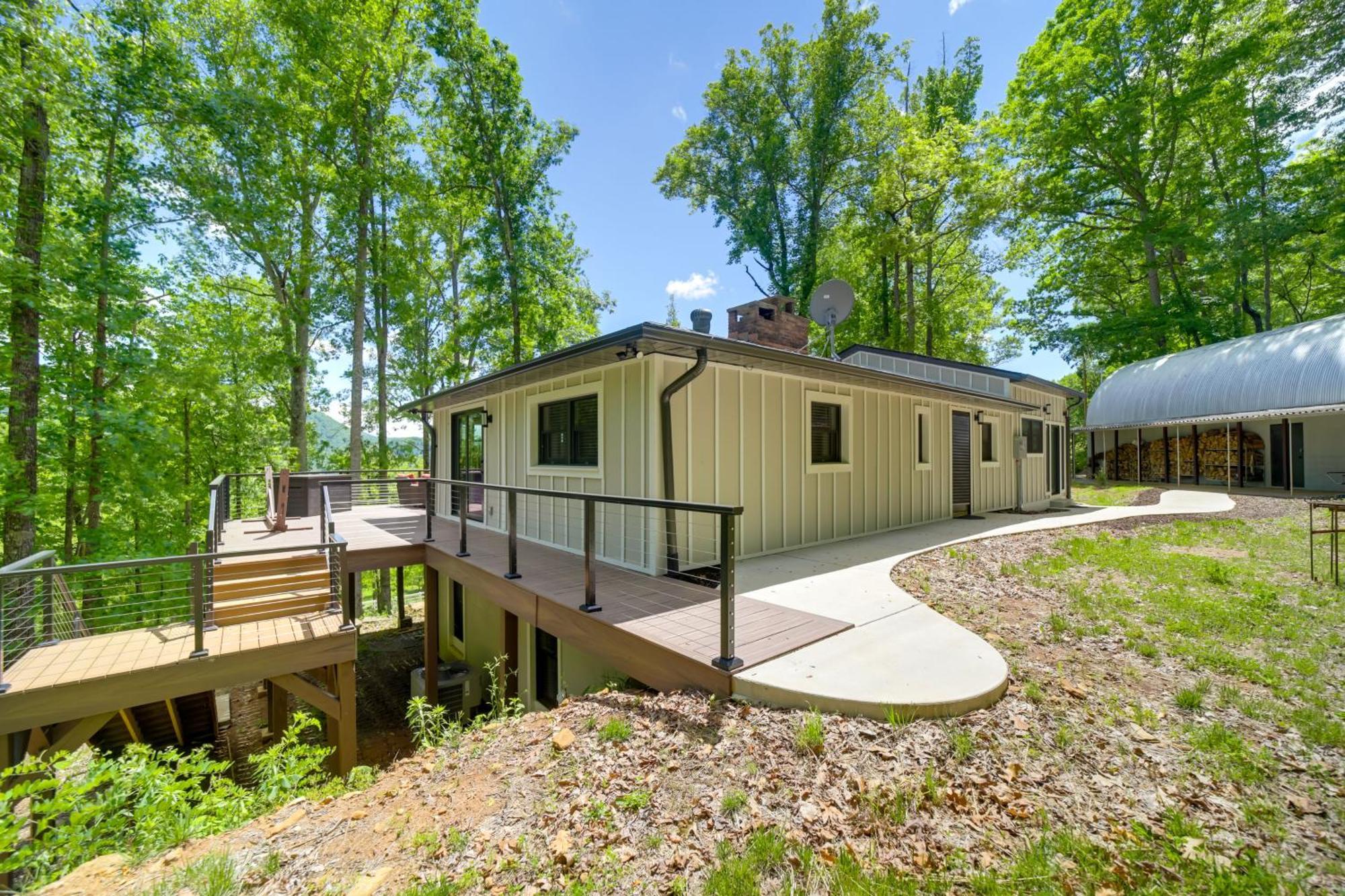 Remote Smoky Mtn Escape With Views And Trail Access! Villa Cullowhee Exterior photo